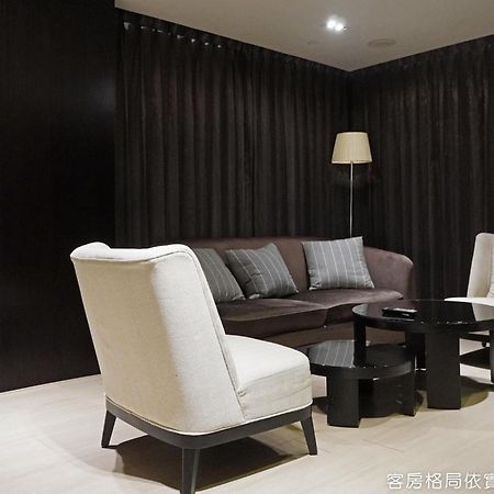 Talmud Hotel Kaohsiung Loveriver ภายนอก รูปภาพ